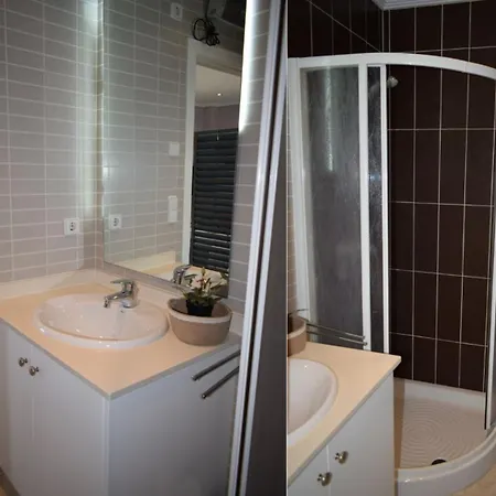 Estudio Con Piscina A 80 Metros De La Playa Les Deveses - Apartament