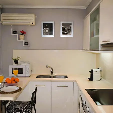 Estudio Con Piscina A 80 Metros De La Playa Les Deveses - Apartament